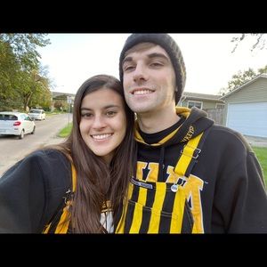 Meet your Posher, Olivia